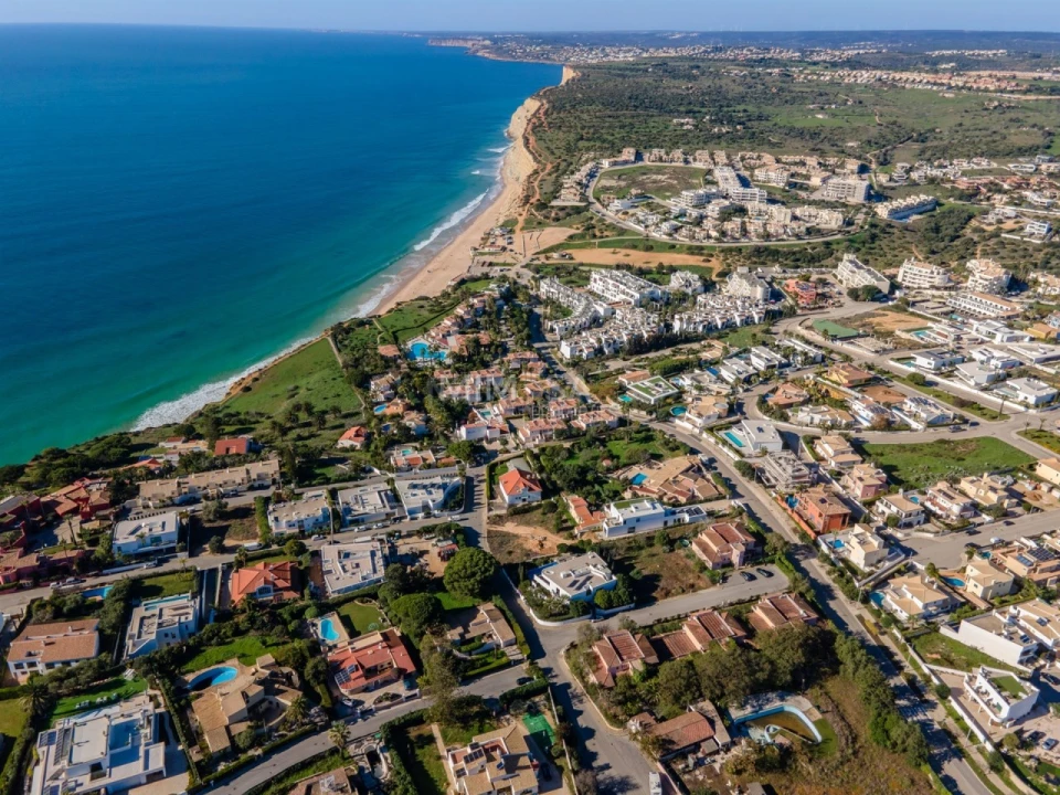 Terreno para Venda em Lagos (São Sebastião e Santa Maria) Foto 9