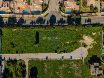 Terreno para Venda em Lagos (São Sebastião e Santa Maria)