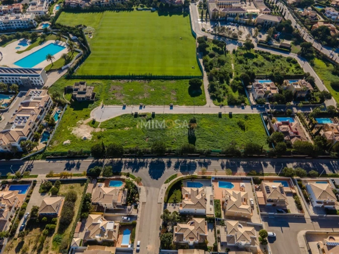 Terreno para Venda em Lagos (São Sebastião e Santa Maria) Foto 2