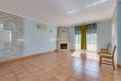 Apartamento T3 para Venda em Lagos (São Sebastião e Santa Maria)