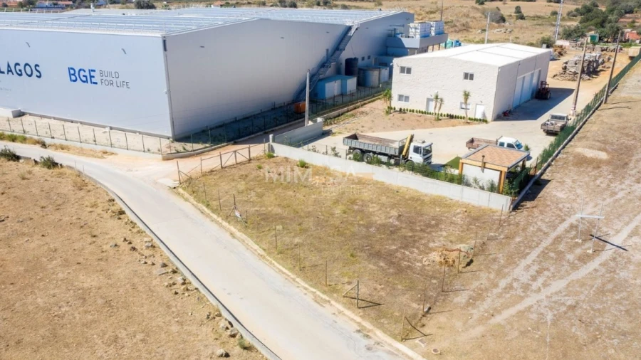 Terreno para Venda em Odiaxere