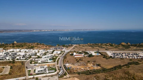 Moradia T4 para Venda em Lagos (São Sebastião e Santa Maria)
