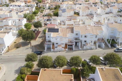 Moradia T3 para Venda em Lagos (São Sebastião e Santa Maria)