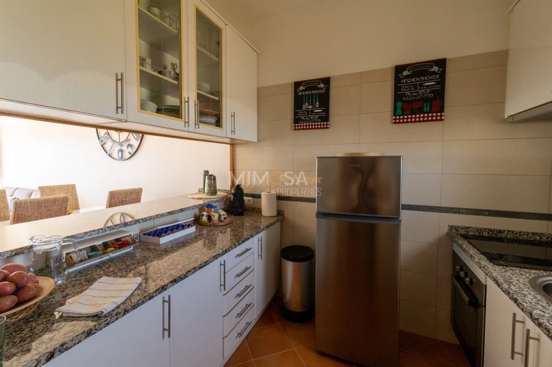 Apartamento T1 para Venda em Lagos (São Sebastião e Santa Maria) Foto 14