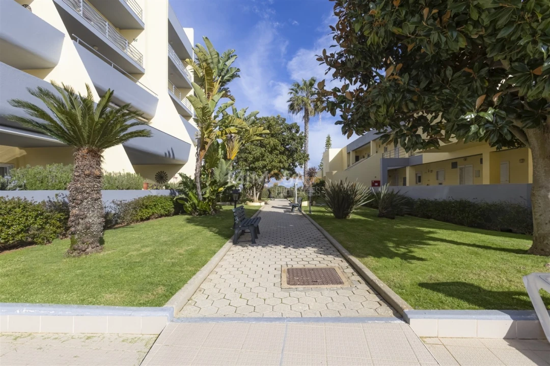 Apartamento T1 para Venda em Lagos (São Sebastião e Santa Maria) Foto 38