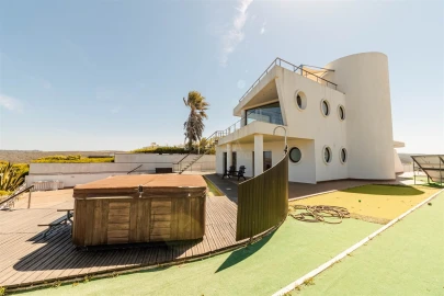Moradia T7 para Venda em Aljezur