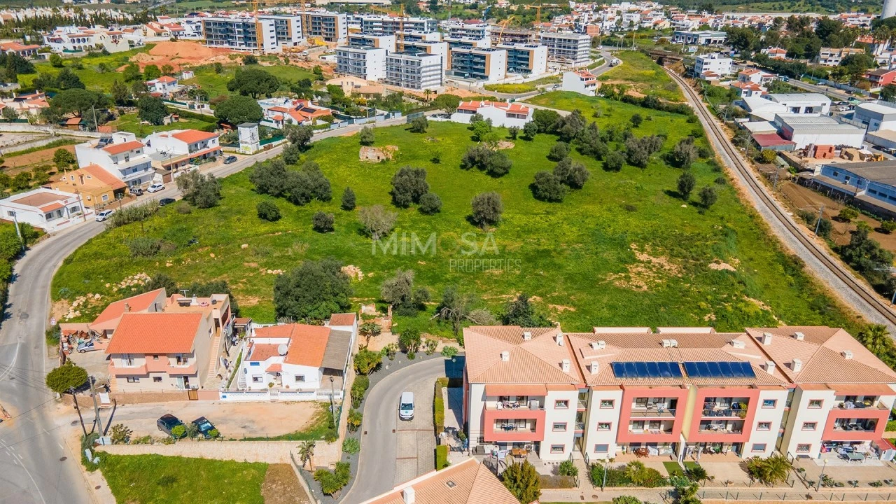 Moradia T4 para Venda em Portimão Foto 4