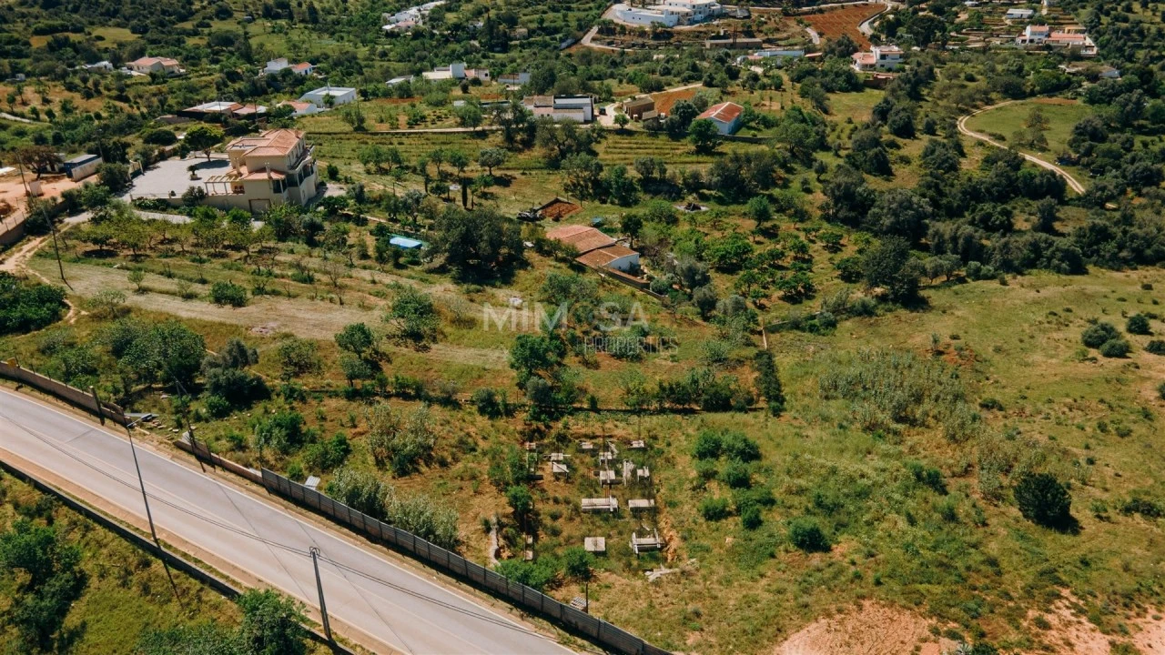 Terreno para Venda em Estômbar e Parchal Foto 6