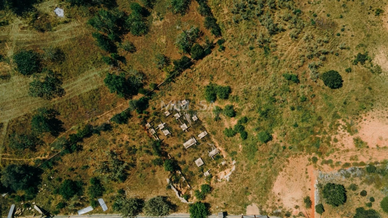Terreno para Venda em Estômbar e Parchal Foto 7