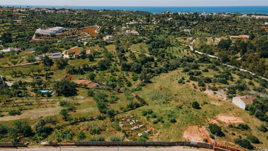 Terreno para Venda em Estômbar e Parchal Foto 12
