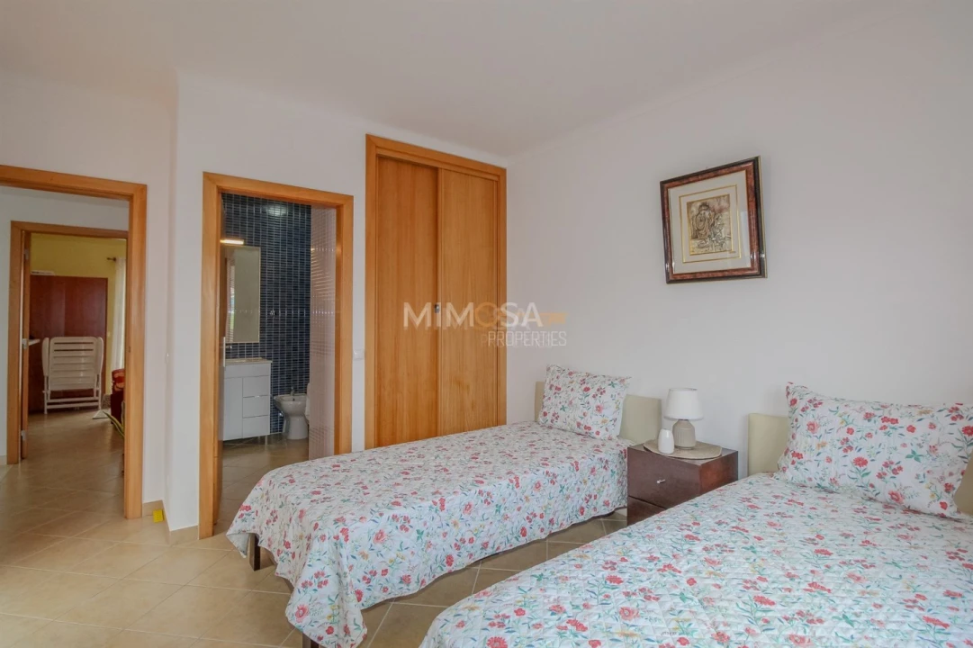 Moradia T3 para Venda em Aljezur Foto 23