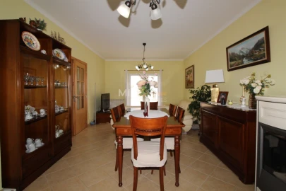 Moradia T3 para Venda em Aljezur