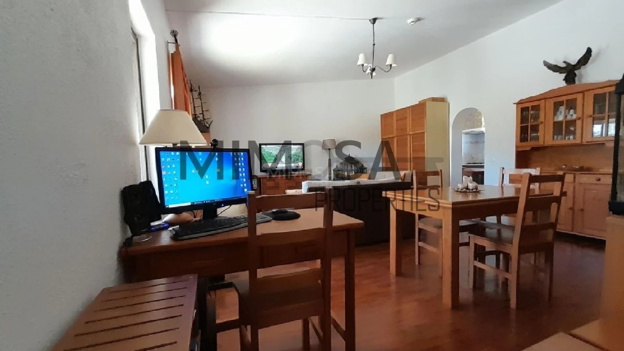 Moradia T2 para Venda em Bensafrim e Barão de São João Foto 9