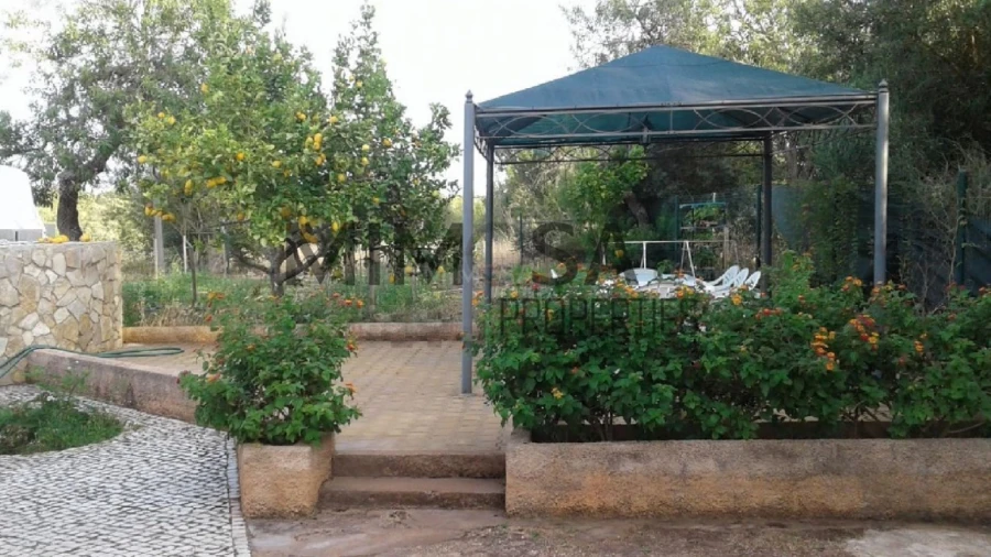 Moradia T2 para Venda em Bensafrim e Barão de São João Foto 5