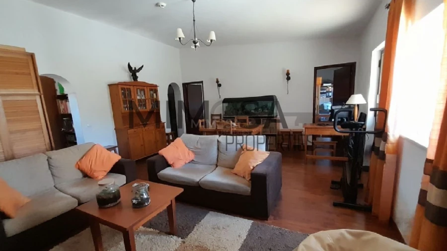 Moradia T2 para Venda em Bensafrim e Barão de São João Foto 10