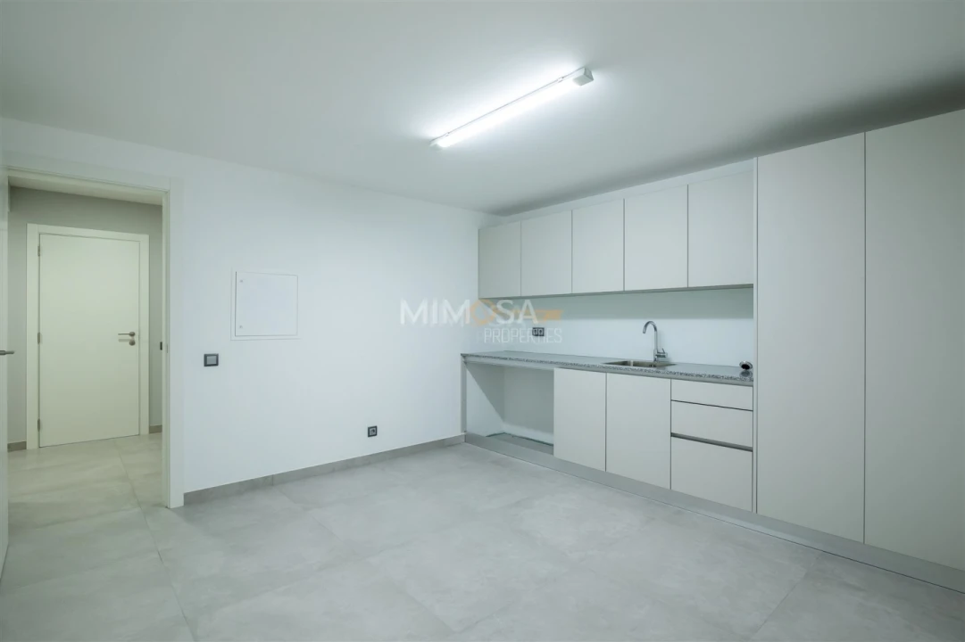 Moradia T5 para Venda em Lagos (São Sebastião e Santa Maria) Foto 42