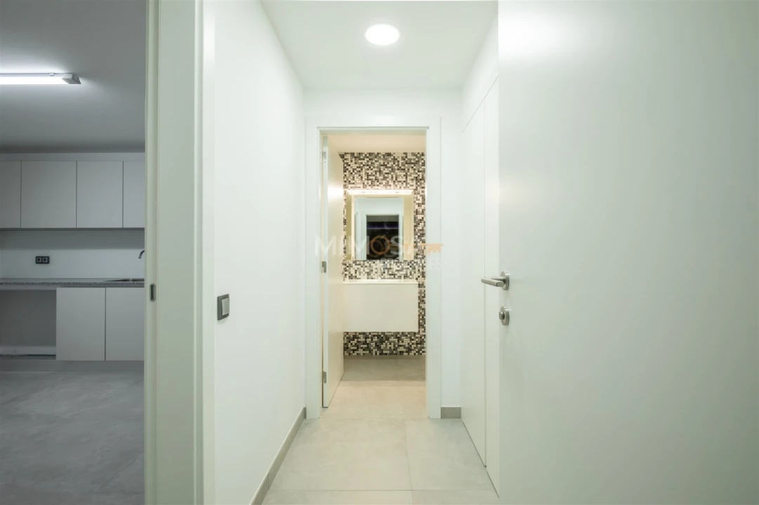 Moradia T5 para Venda em Lagos (São Sebastião e Santa Maria) Foto 43