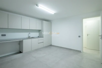 Moradia T5 para Venda em Lagos (São Sebastião e Santa Maria)