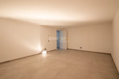 Moradia T5 para Venda em Lagos (São Sebastião e Santa Maria)