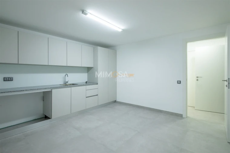 Moradia T5 para Venda em Lagos (São Sebastião e Santa Maria) Foto 41