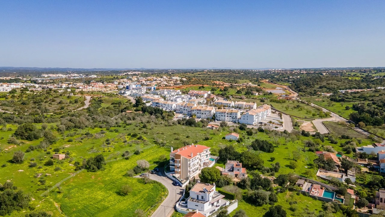 Moradia T3 para Venda em Ferragudo Foto 16