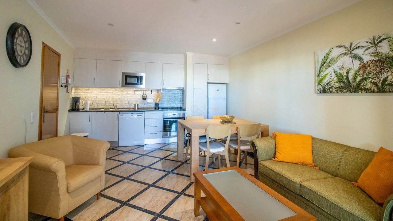 Apartamento T2 para Venda em Lagos (São Sebastião e Santa Maria) Foto 8