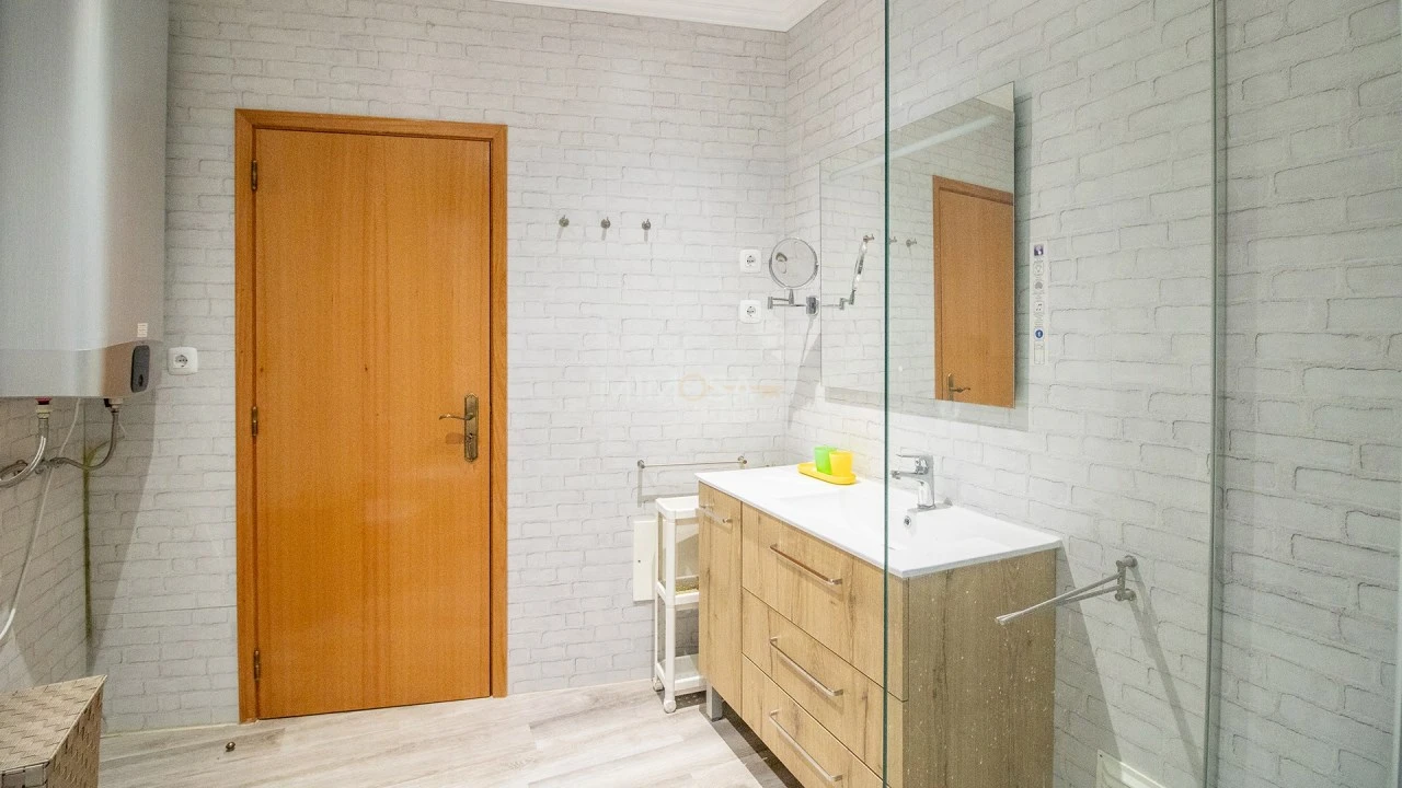 Apartamento T2 para Venda em Lagos (São Sebastião e Santa Maria) Foto 18