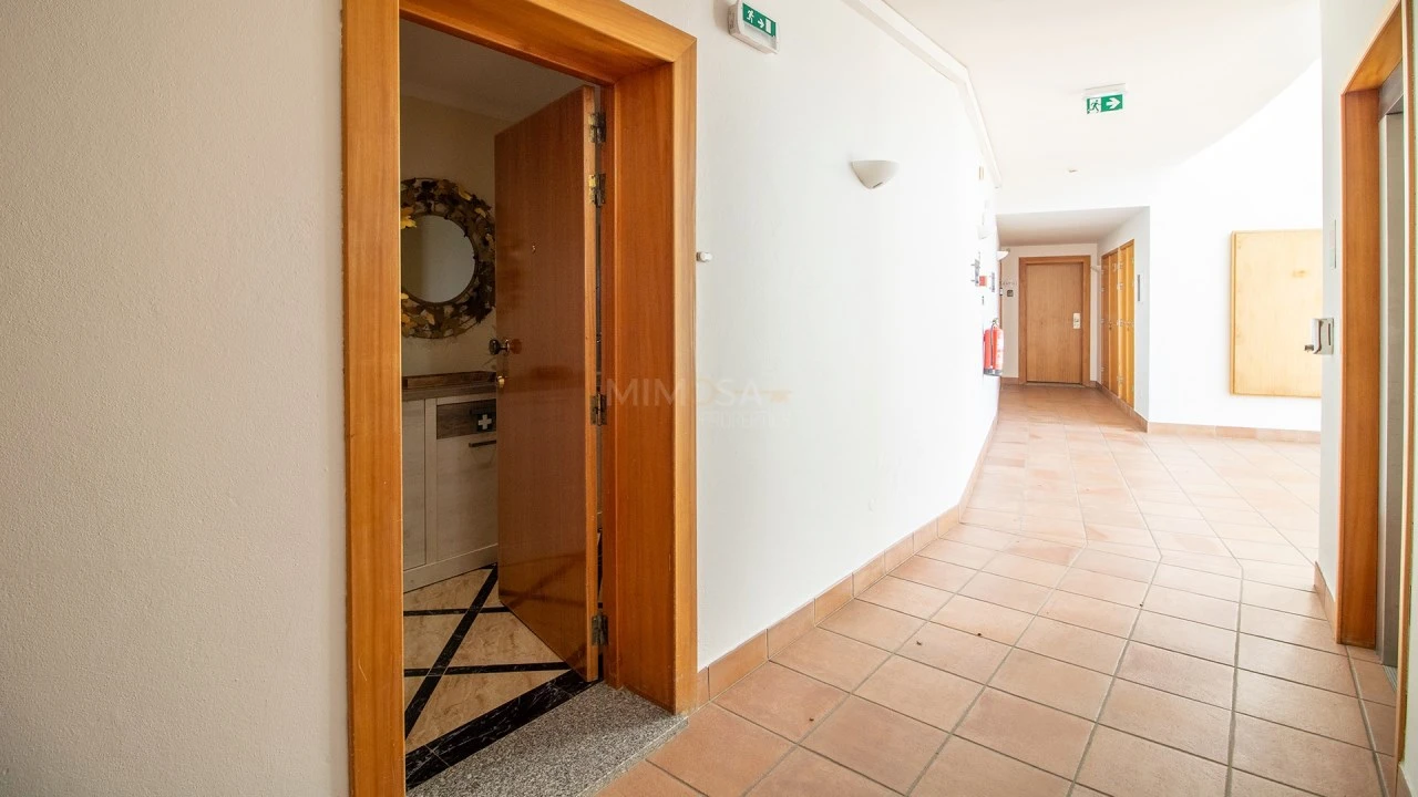 Apartamento T2 para Venda em Lagos (São Sebastião e Santa Maria) Foto 19