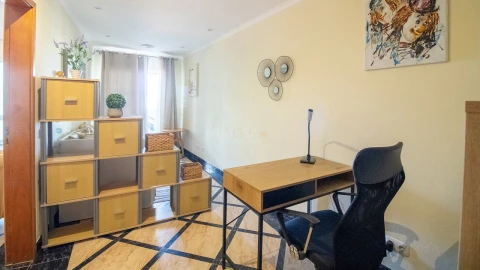 Apartamento T2 para Venda em Lagos (São Sebastião e Santa Maria)