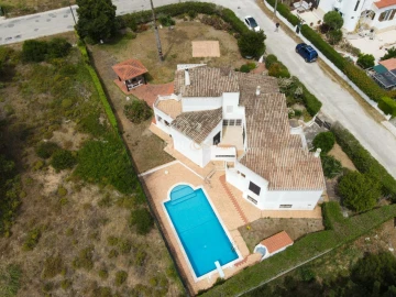 Moradia T6 para Venda em Aljezur