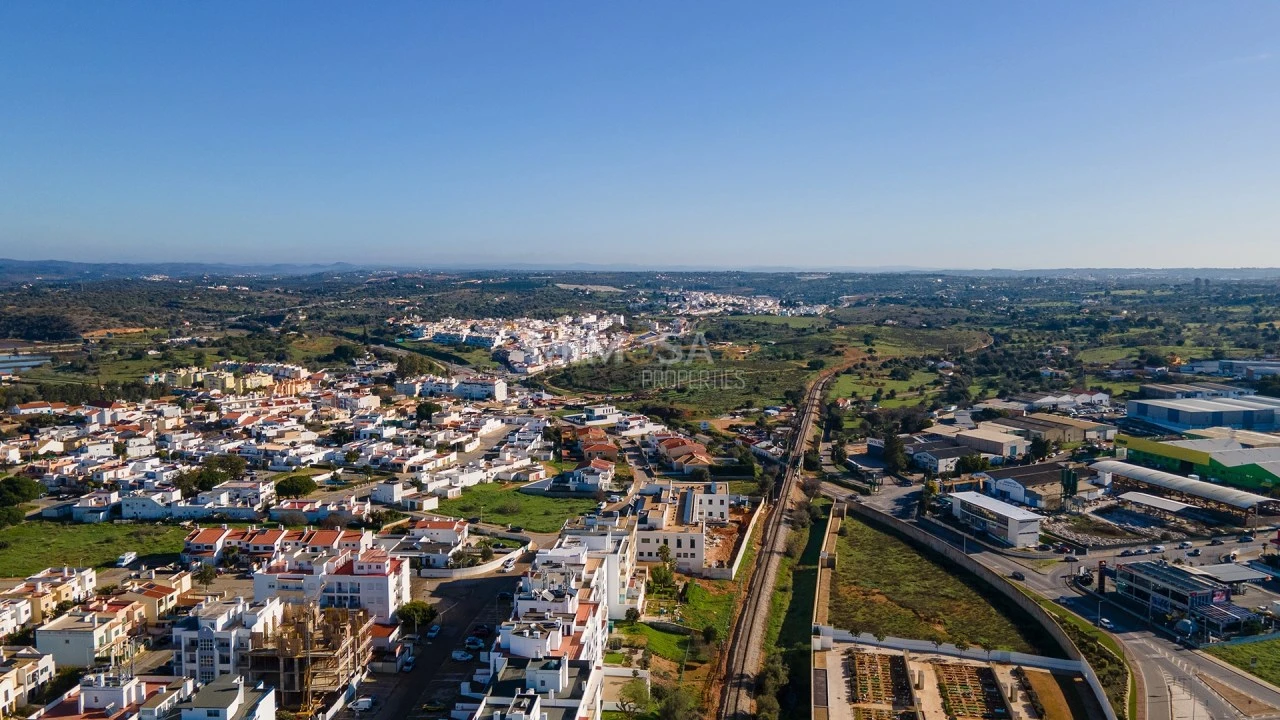Terreno para Venda em Estômbar e Parchal Foto 10