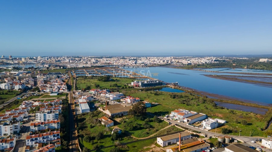 Terreno para Venda em Estômbar e Parchal Foto 7