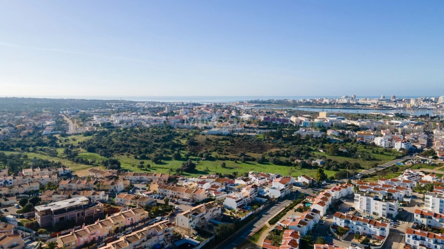 Terreno para Venda em Estômbar e Parchal Foto 8
