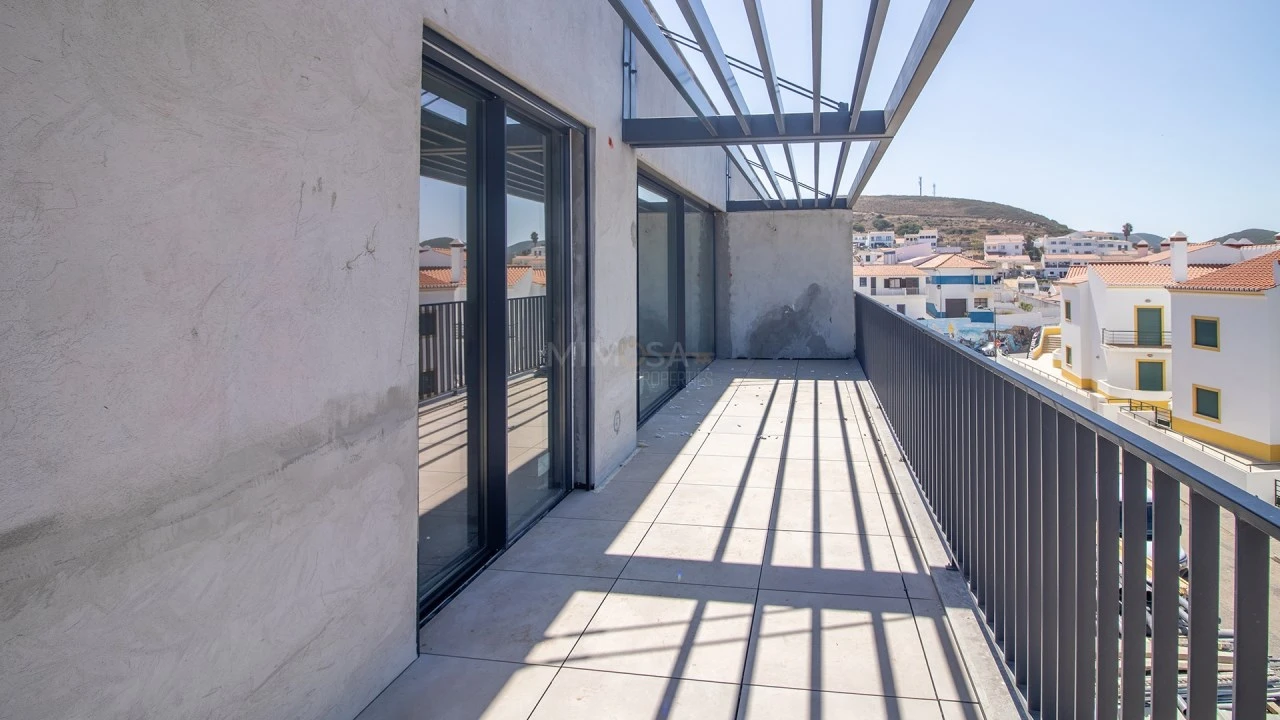 Apartamento T1 para Venda em Bordeira Foto 4