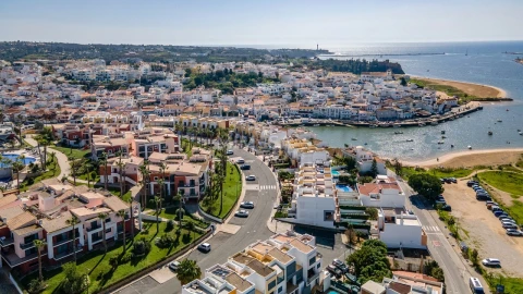Loja para Venda em Ferragudo