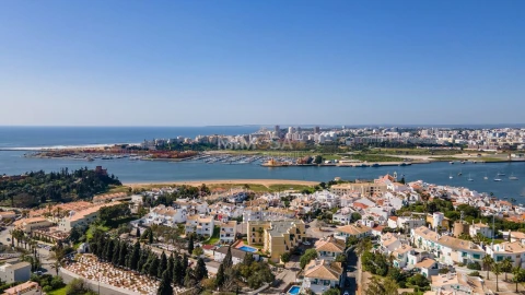 Loja para Venda em Ferragudo