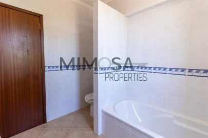Quinta T4 para Venda em Odiaxere