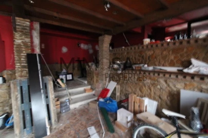 Negócio para Venda em Lagos (São Sebastião e Santa Maria)