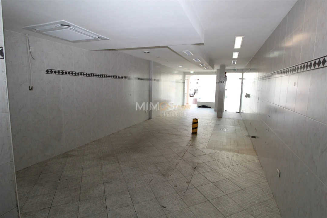 Loja para Venda em Lagos (São Sebastião e Santa Maria) Foto 9