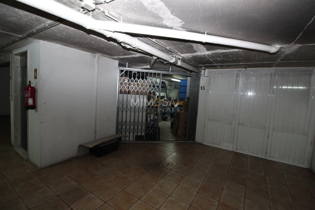 Loja para Venda em Lagos (São Sebastião e Santa Maria) Foto 12