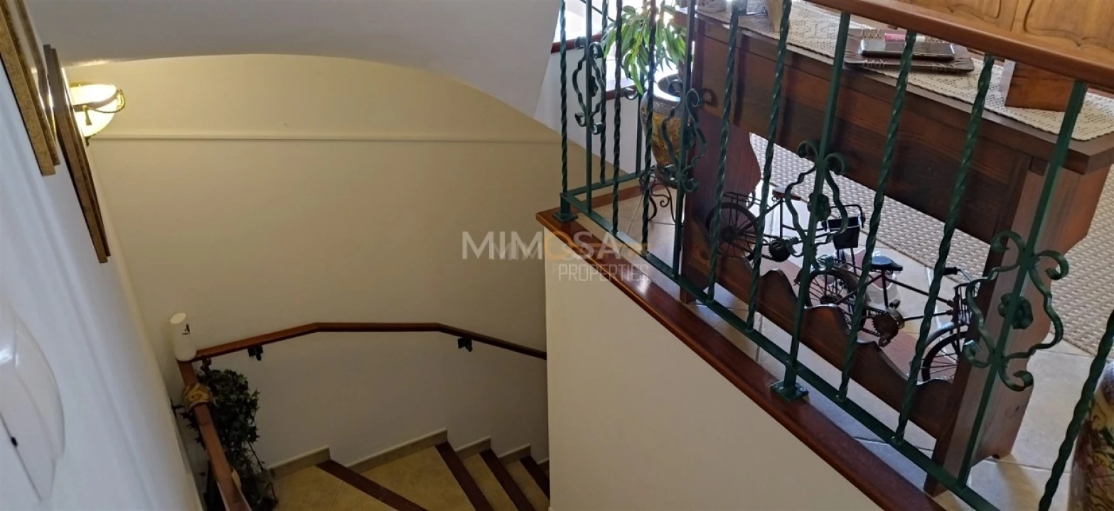 Moradia T5 para Venda em Lagos (São Sebastião e Santa Maria) Foto 15