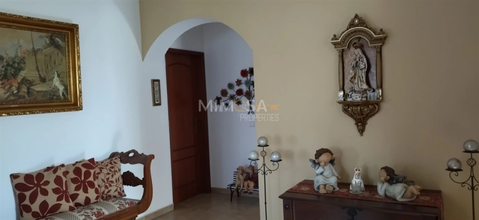 Moradia T5 para Venda em Lagos (São Sebastião e Santa Maria) Foto 19