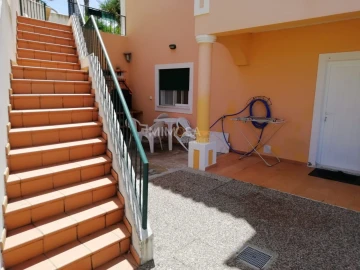 Moradia T5 para Venda em Lagos (São Sebastião e Santa Maria)