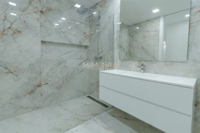 Apartamento T3 para Venda em Lagos (São Sebastião e Santa Maria)