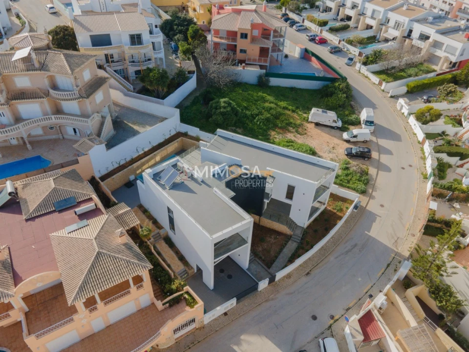 Moradia T4 para Venda em Lagos (São Sebastião e Santa Maria) Foto 38