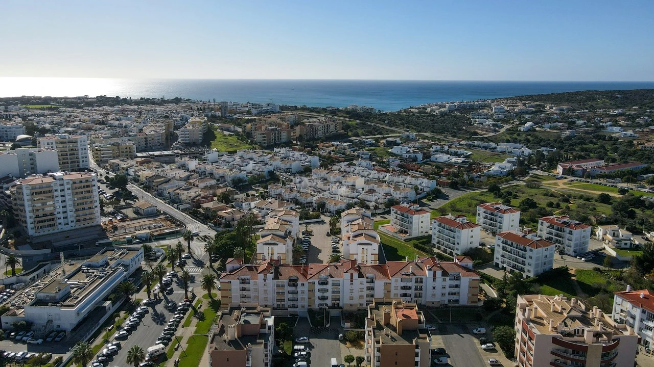 Apartamento T2 para Venda em Lagos (São Sebastião e Santa Maria) Foto 2