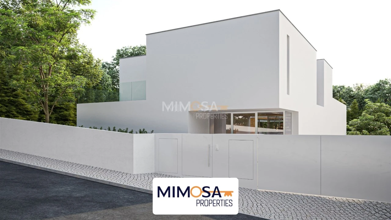 Moradia T4 para Venda em Lagos (São Sebastião e Santa Maria) Foto 16