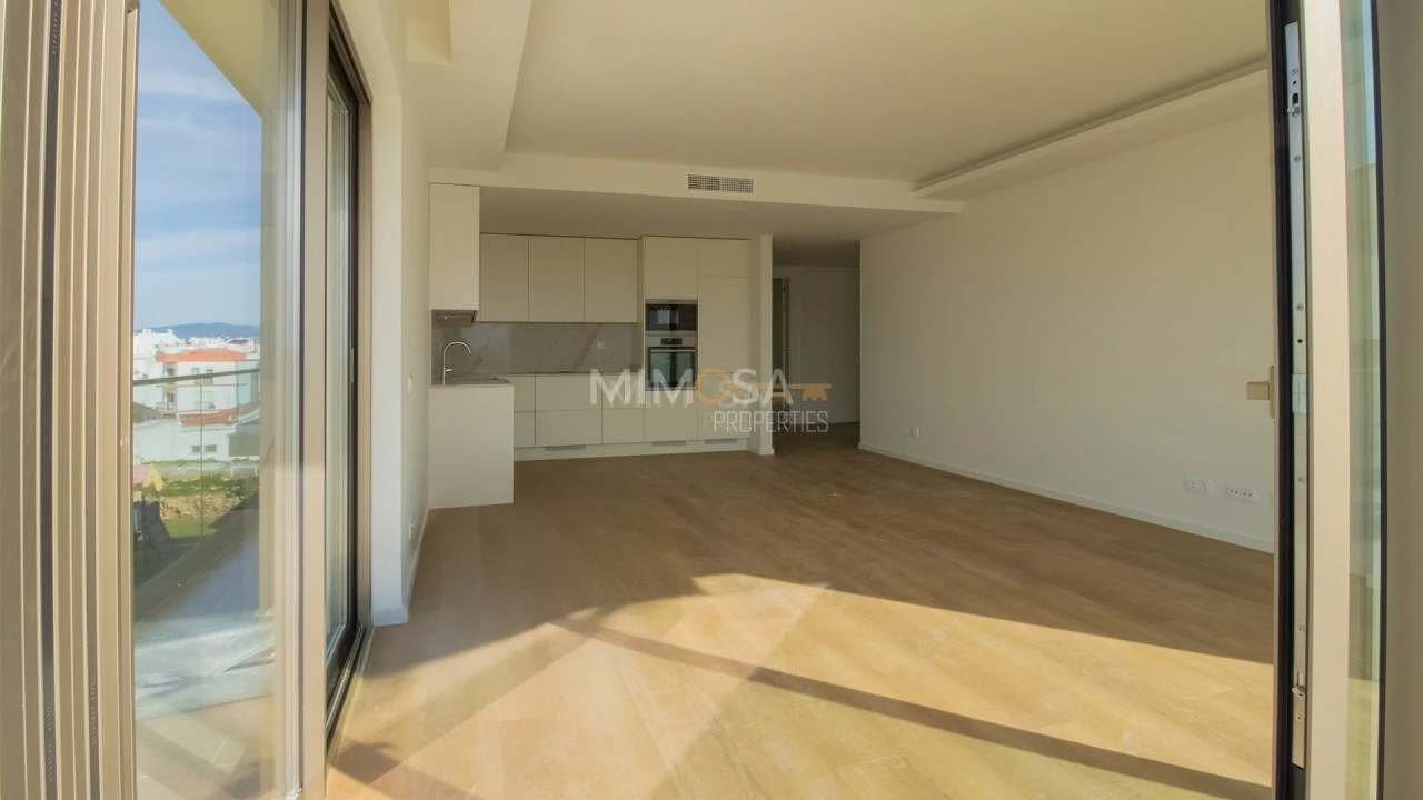 Apartamento T3 para Venda em Alvor Foto 3