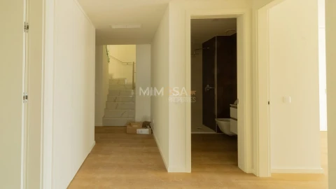 Apartamento T3 para Venda em Alvor