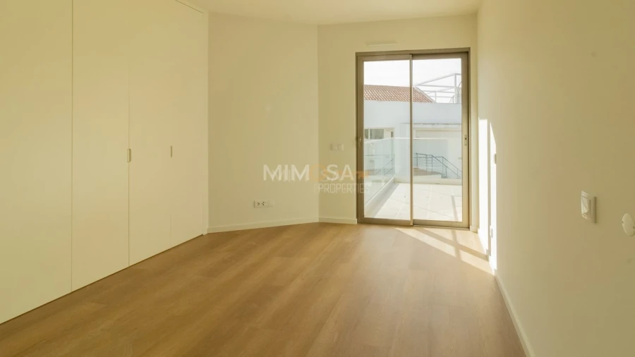 Apartamento T3 para Venda em Alvor Foto 13